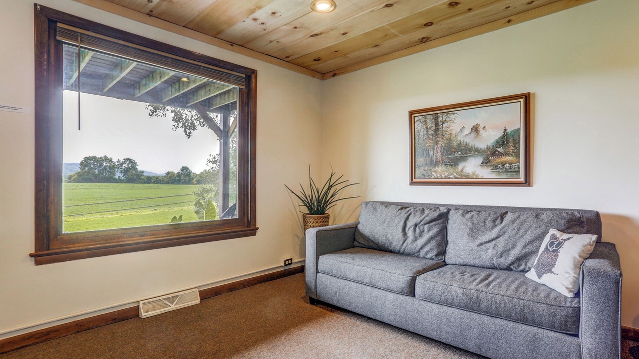 Photo of Livingroom in Willow Street