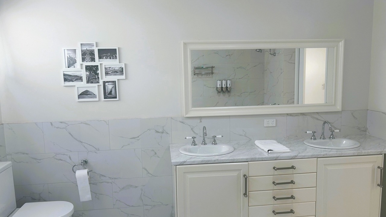 Photo of Bathroom in Rockingham