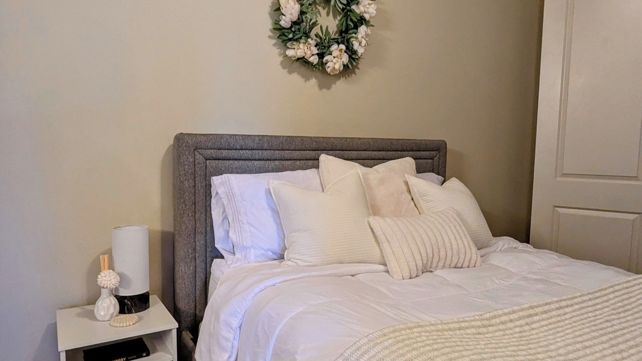 Photo of Bedroom in Spring
