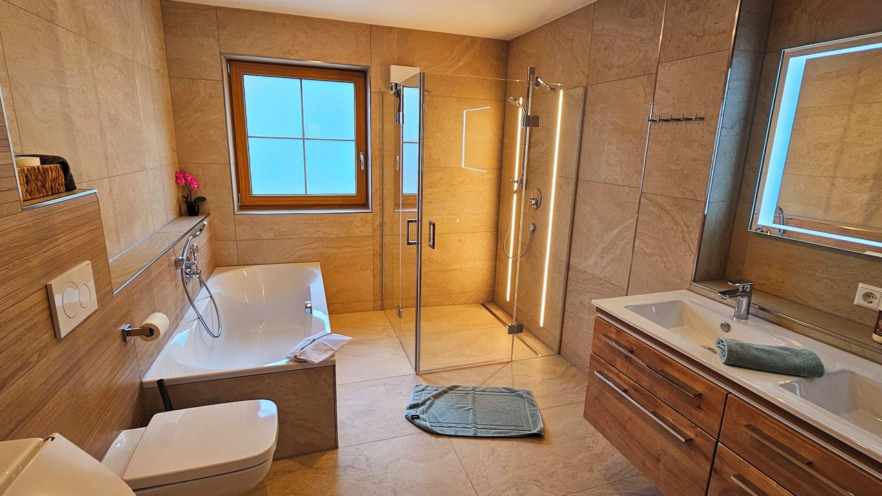 Photo of Bathroom in Halblech