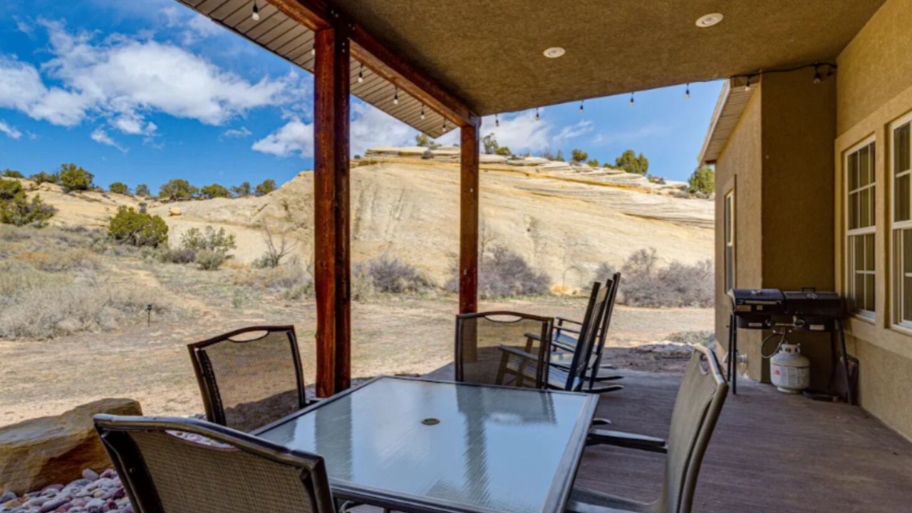 Photo of Outdoor in Lapoint