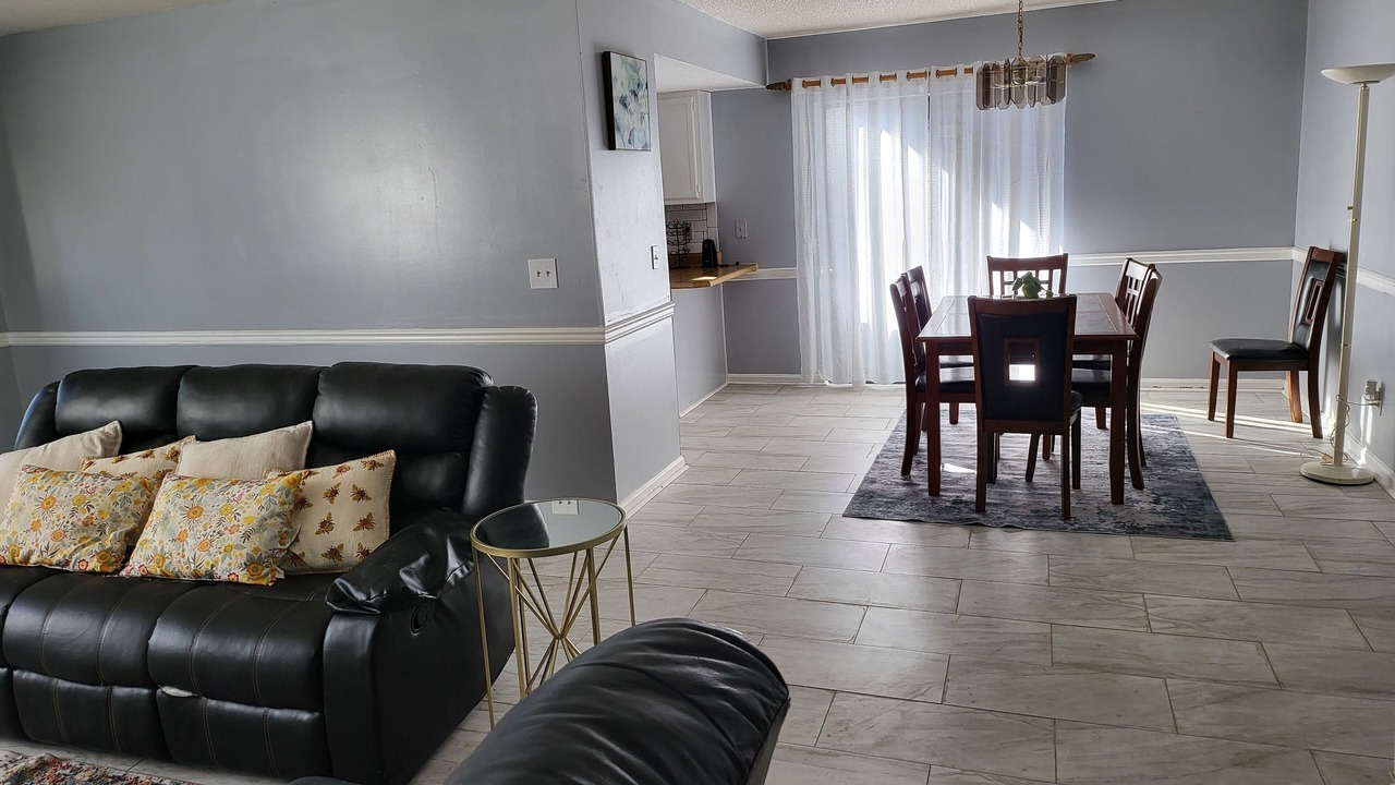 Photo of Livingroom in Warner Robins