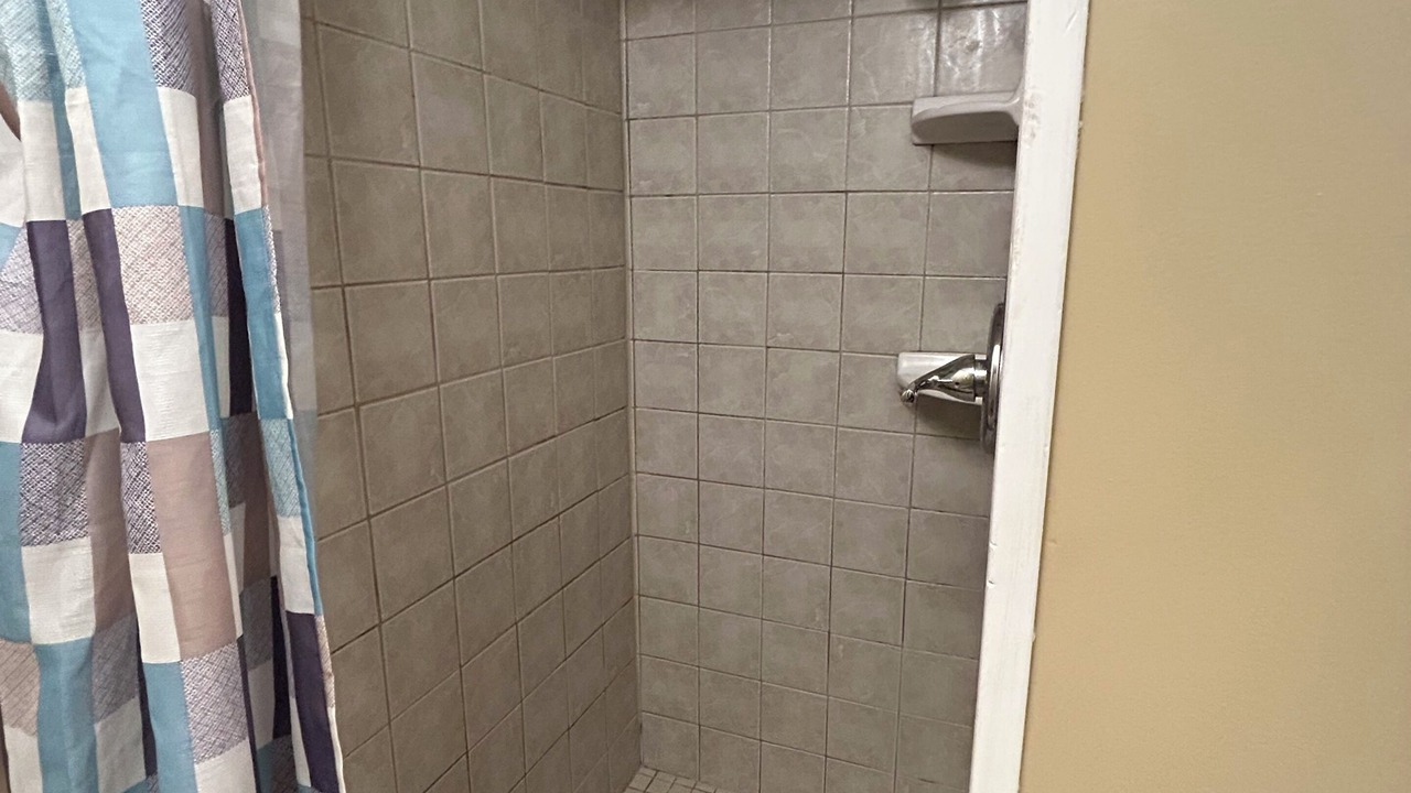 Photo of Bathroom in Skelton