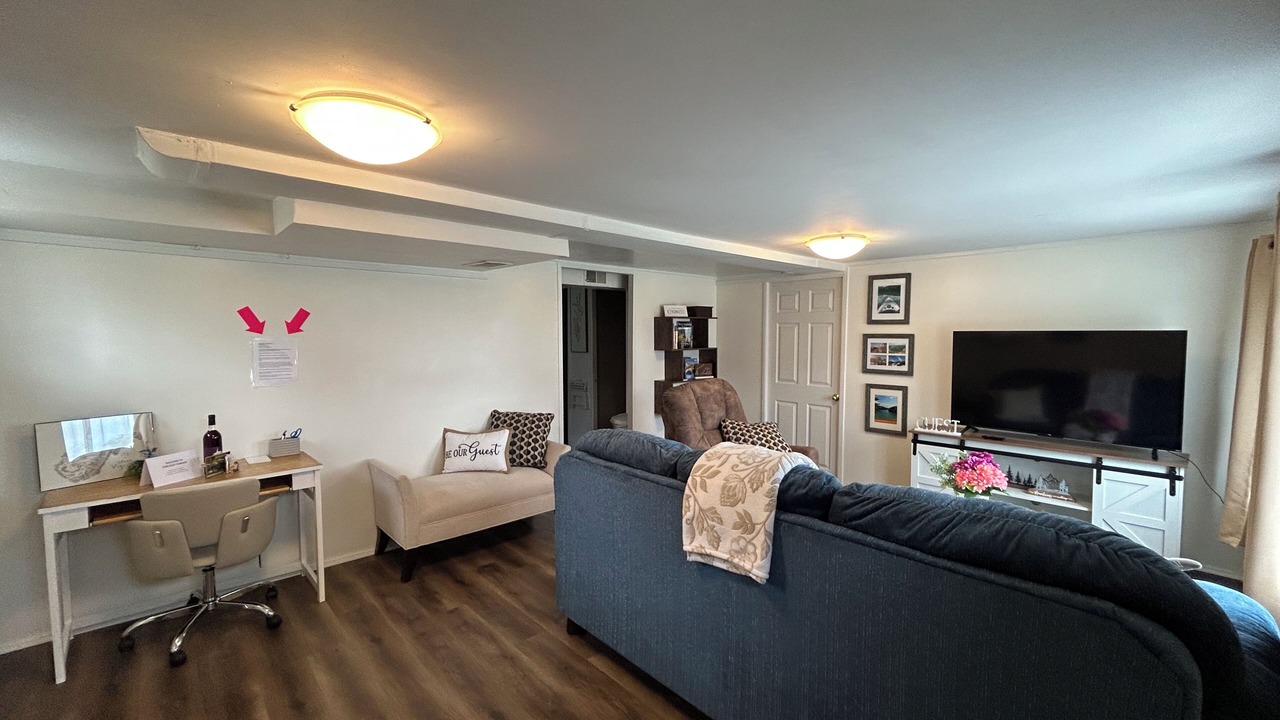 Photo of Livingroom in Skelton