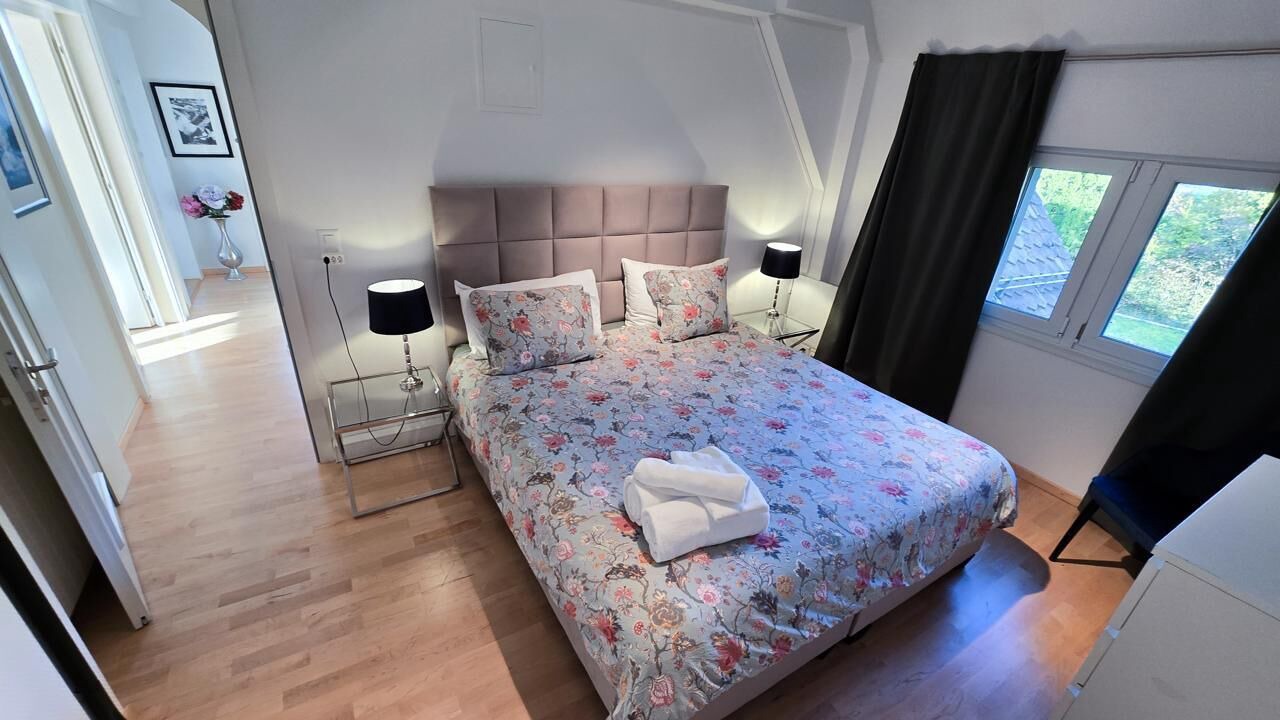 Photo of Bedroom in District 8