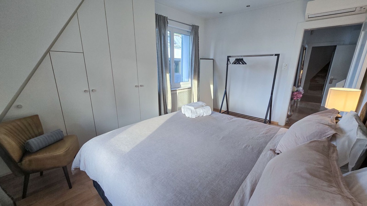 Photo of Bedroom in District 8