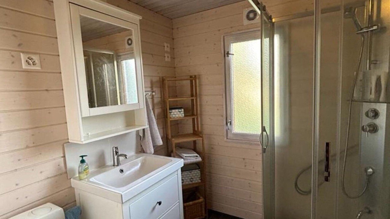 Photo of Bathroom in Vex
