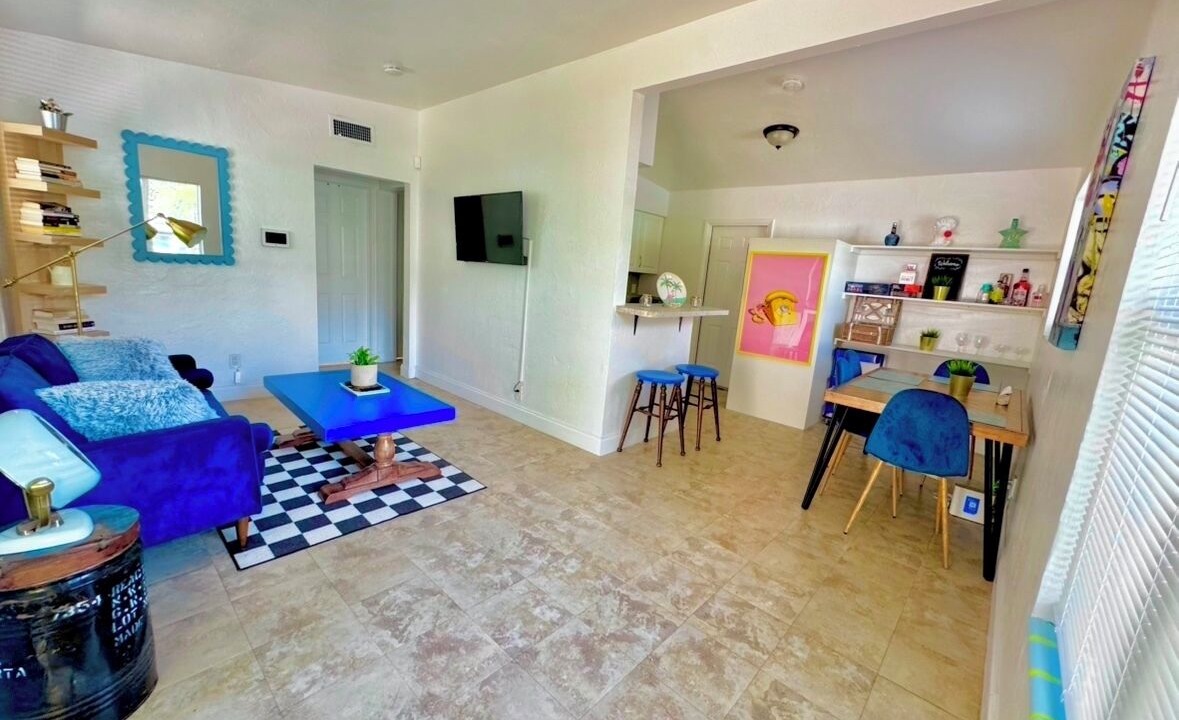 Photo of Livingroom in Southwest Coconut Grove