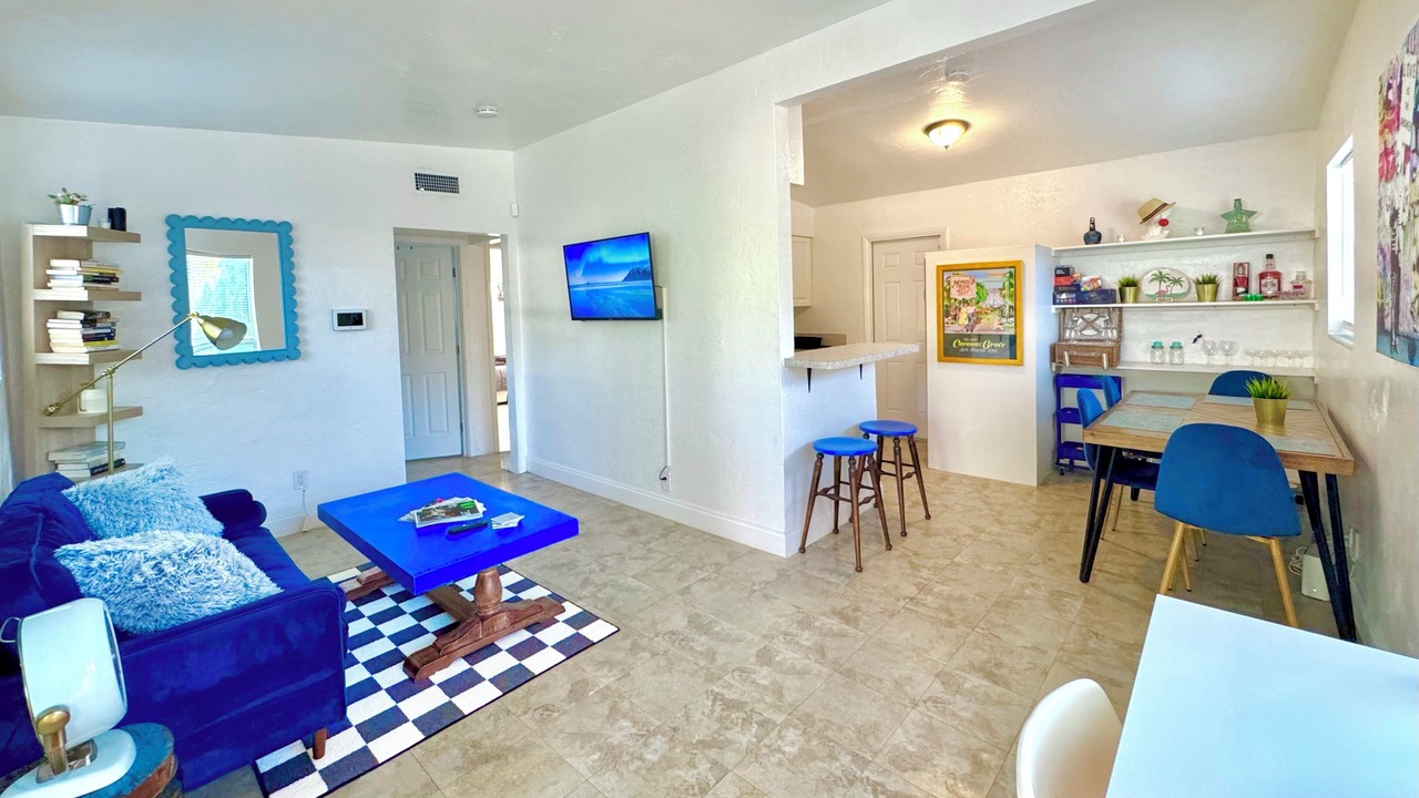 Photo of Livingroom in Southwest Coconut Grove