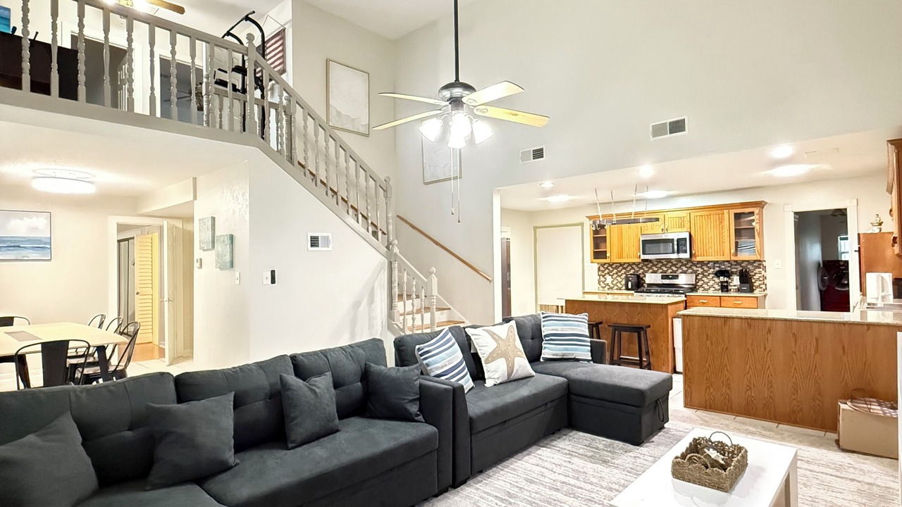 Photo of Livingroom in La Porte
