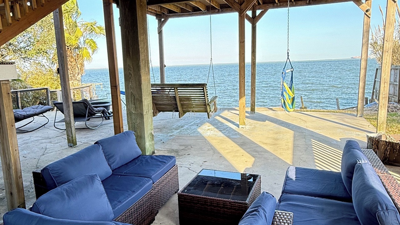 Photo of Patio Balcony in La Porte