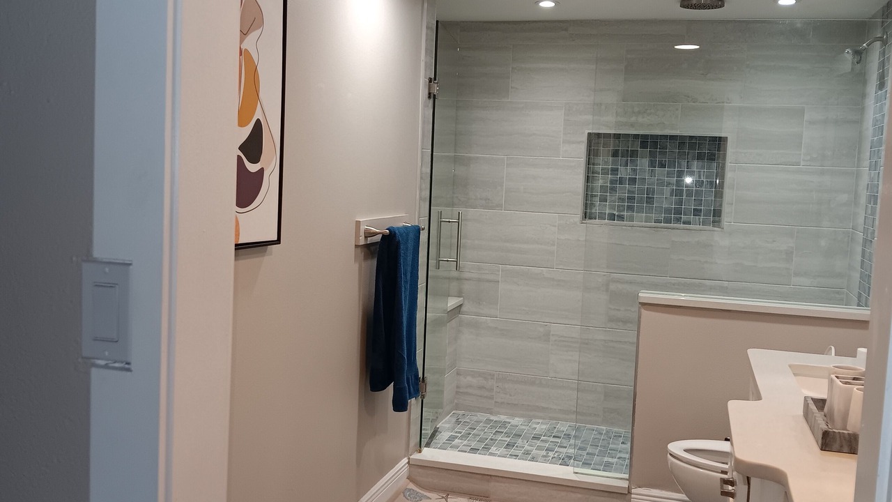 Photo of Bathroom in Vista Del Mar