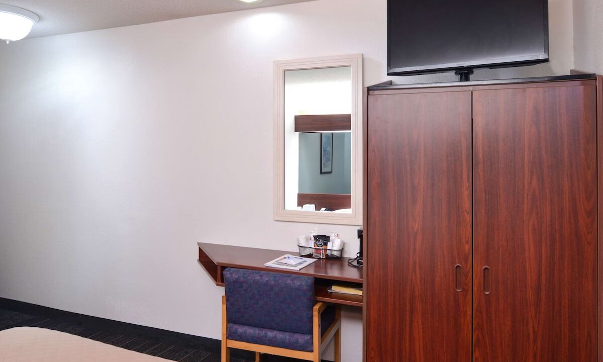 Photo of Bedroom in Maryville