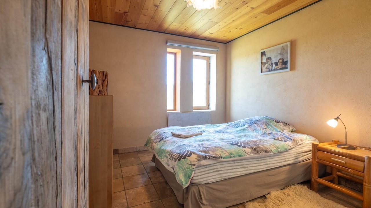 Photo of Bedroom in Laragne-Monteglin
