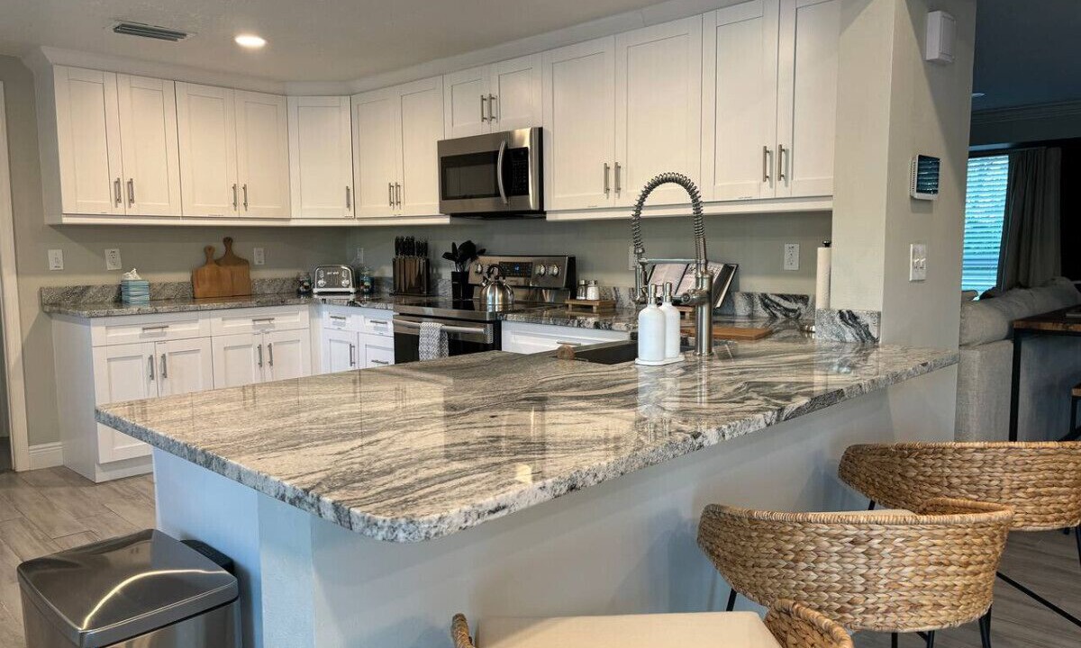Photo of Kitchen in Town N County Park