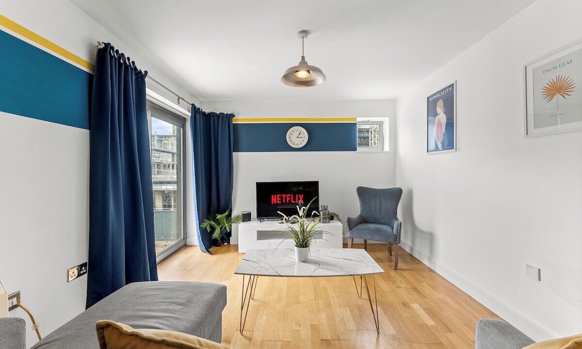 Photo of Livingroom in Redcliffe