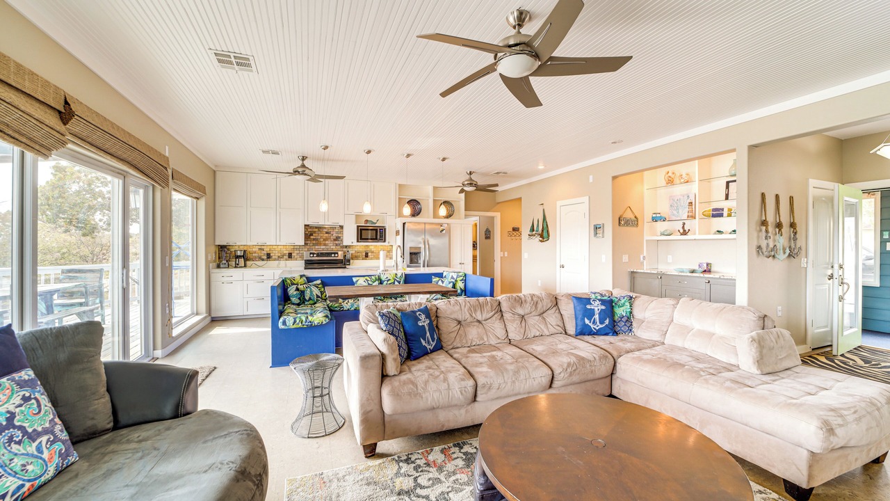 Photo of Livingroom in Texanna