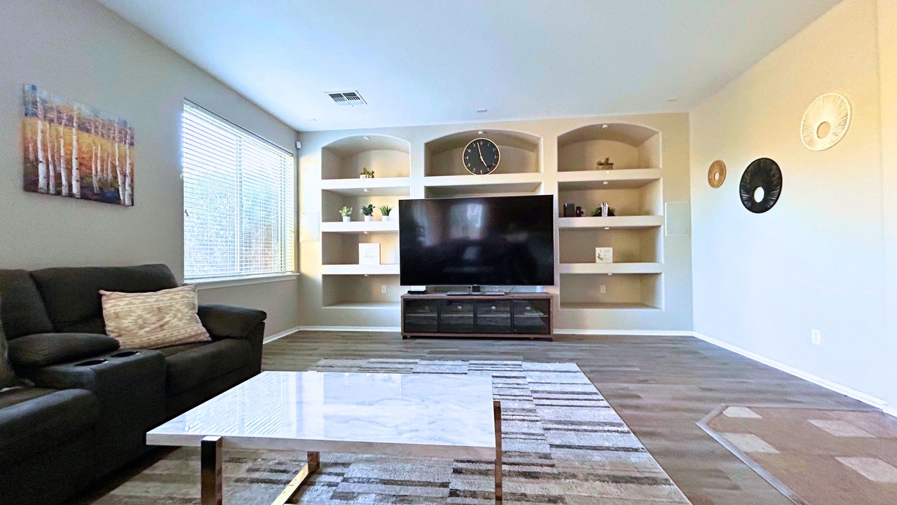 Photo of Livingroom in Maricopa