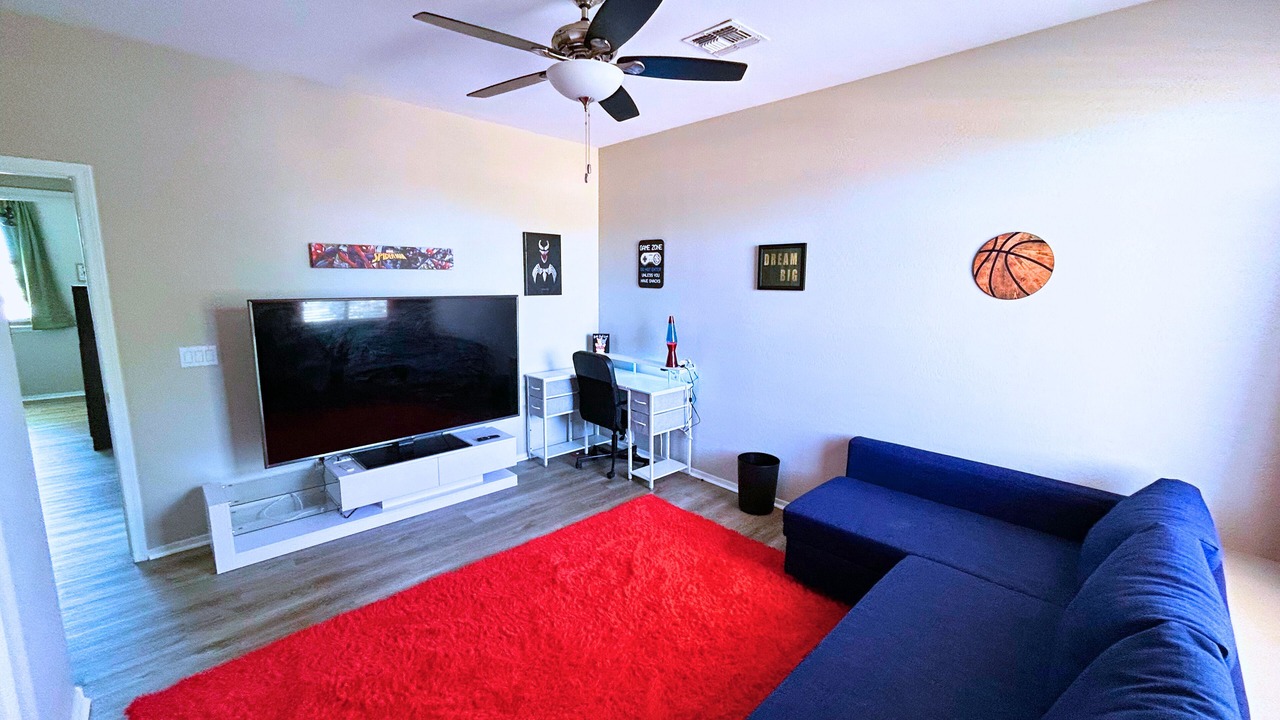 Photo of Livingroom in Maricopa