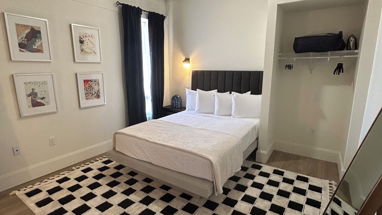 Photo of Bedroom in Downtown Jackson