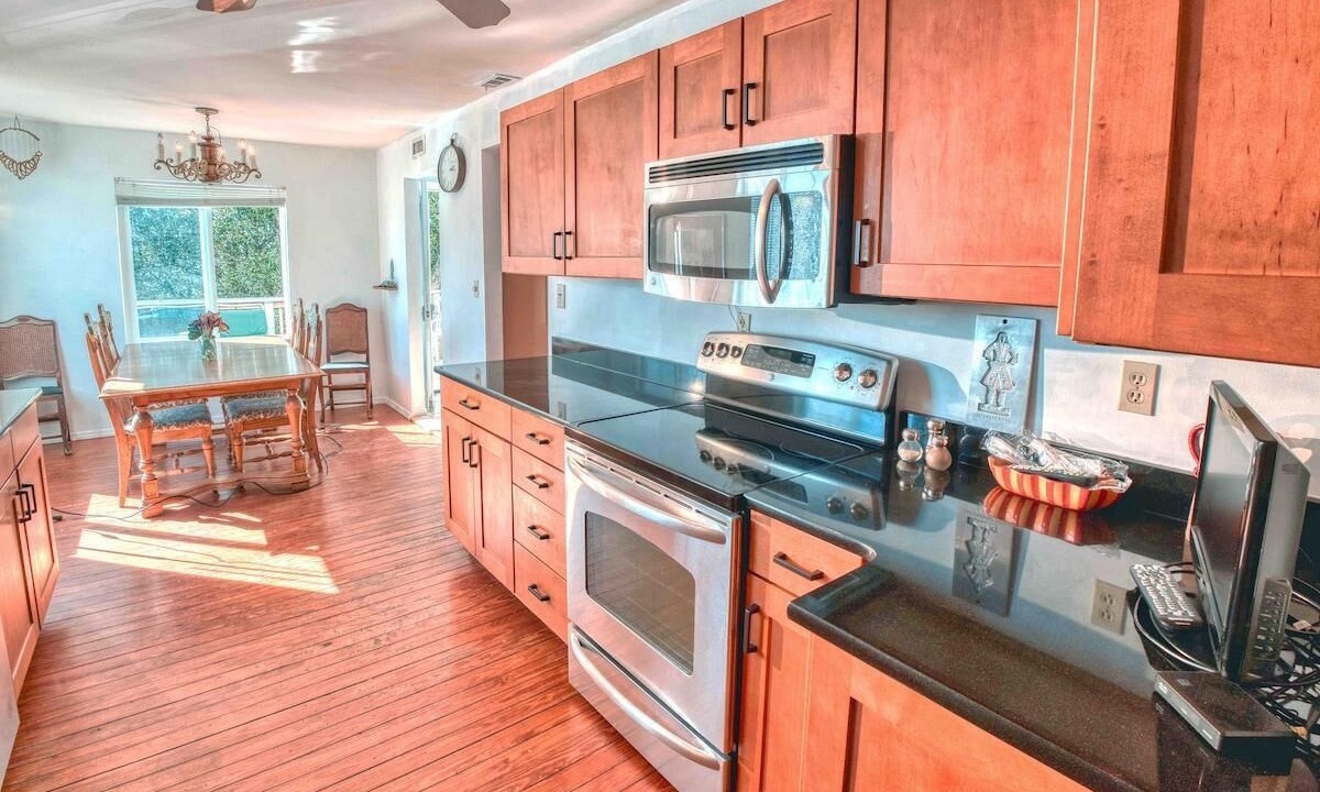 Photo of Kitchen in Crescent Beach