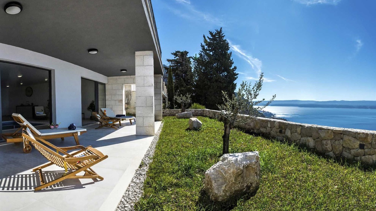 Photo of Patio Balcony in Borak