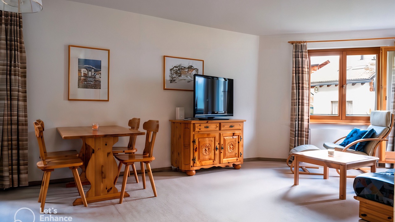Photo of Livingroom in Salouf