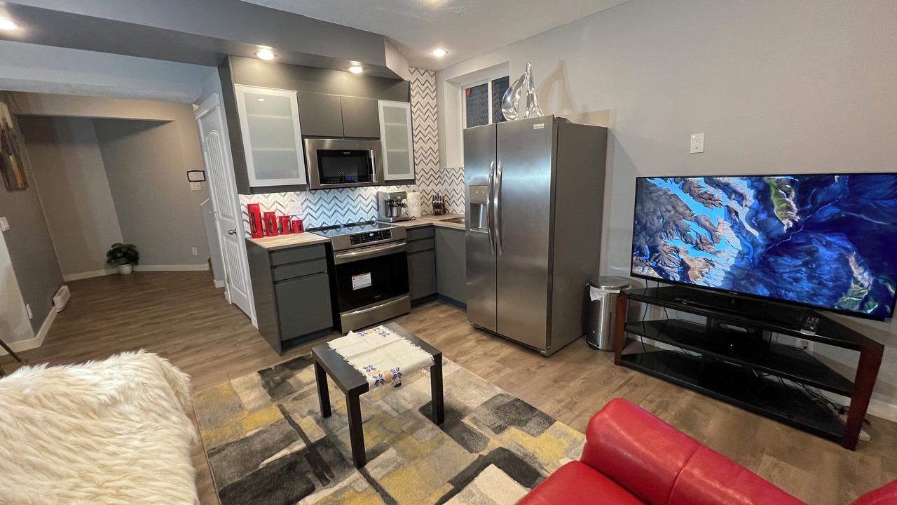 Photo of Livingroom in Evanston