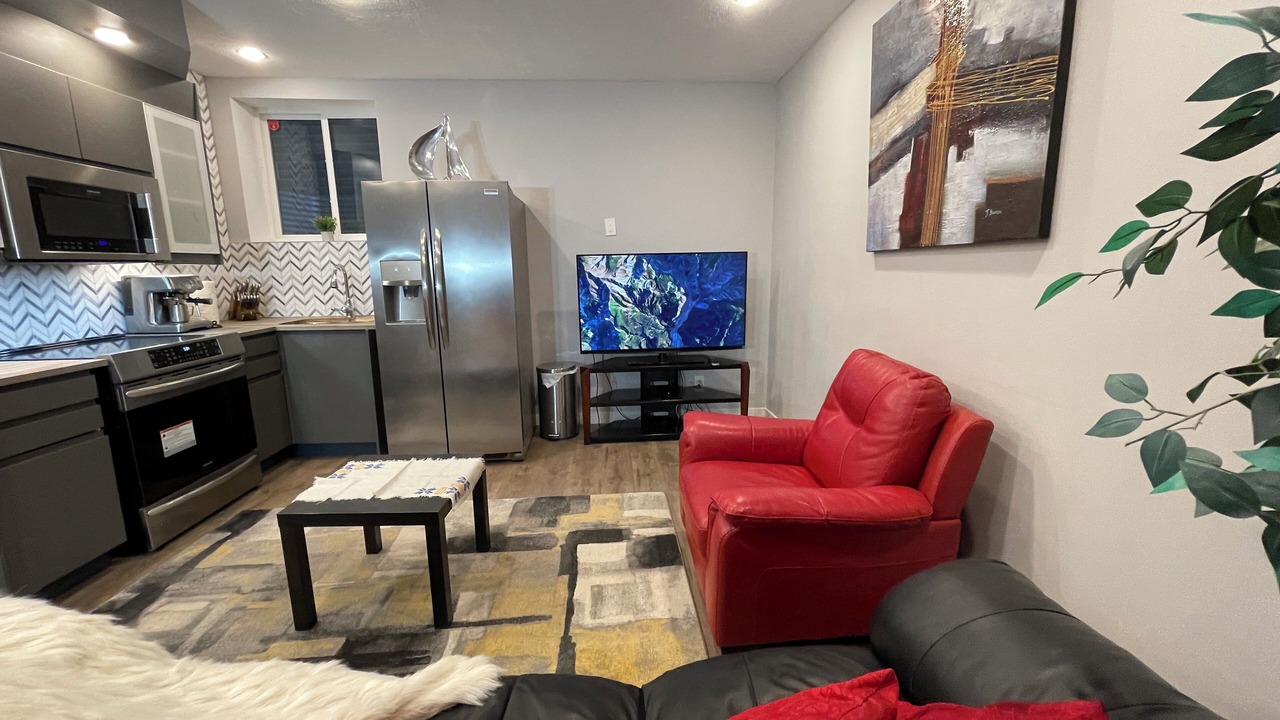 Photo of Livingroom in Evanston