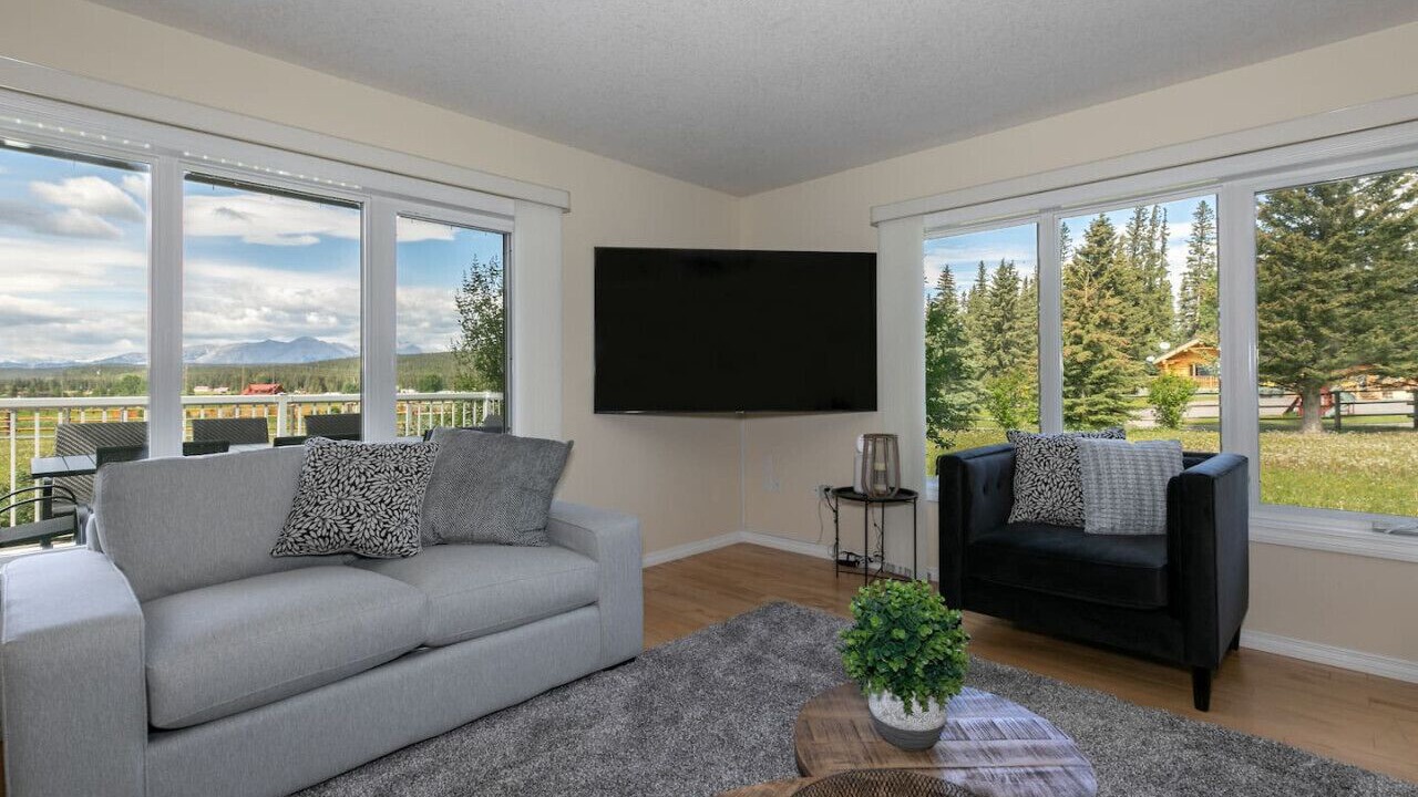 Photo of Livingroom in Division No. 14