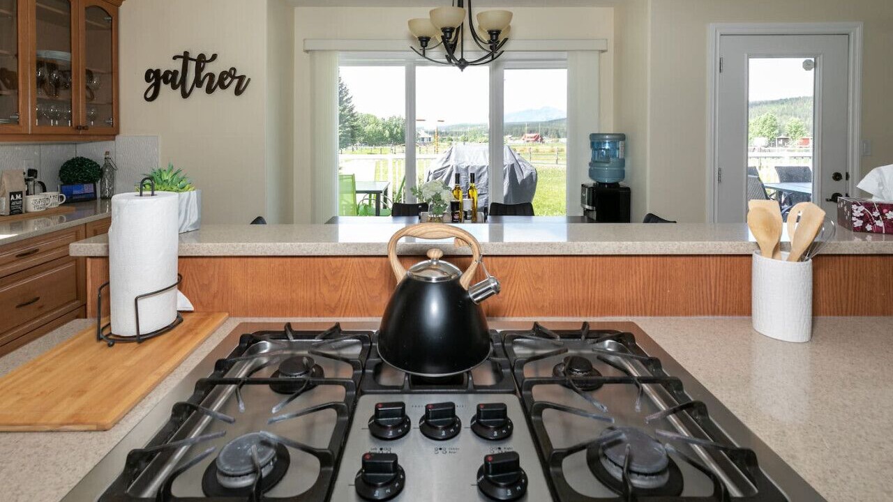 Photo of Kitchen in Division No. 14