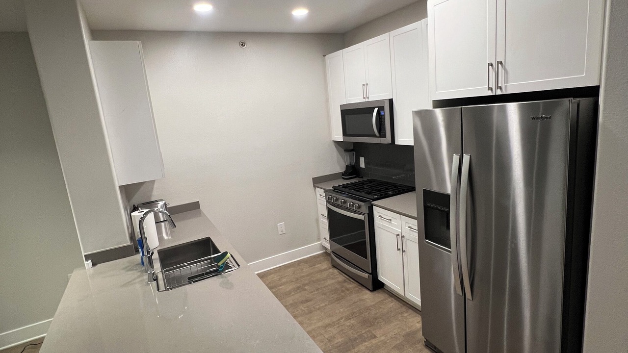 Photo of Kitchen in Mid-Wilshire
