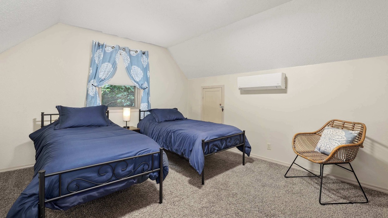 Photo of Bedroom in Rogers