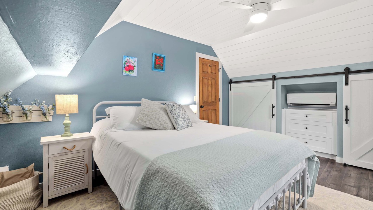 Photo of Bedroom in Rogers