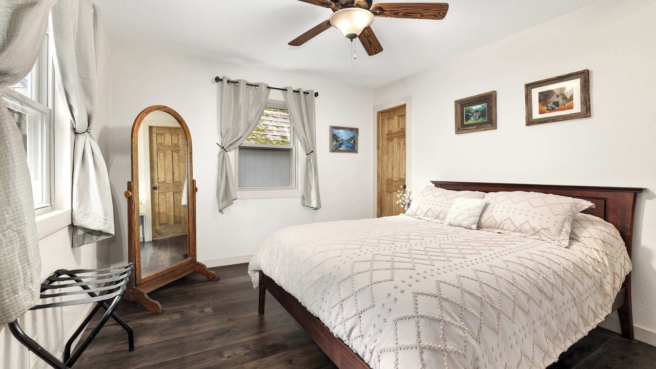 Photo of Bedroom in Rogers
