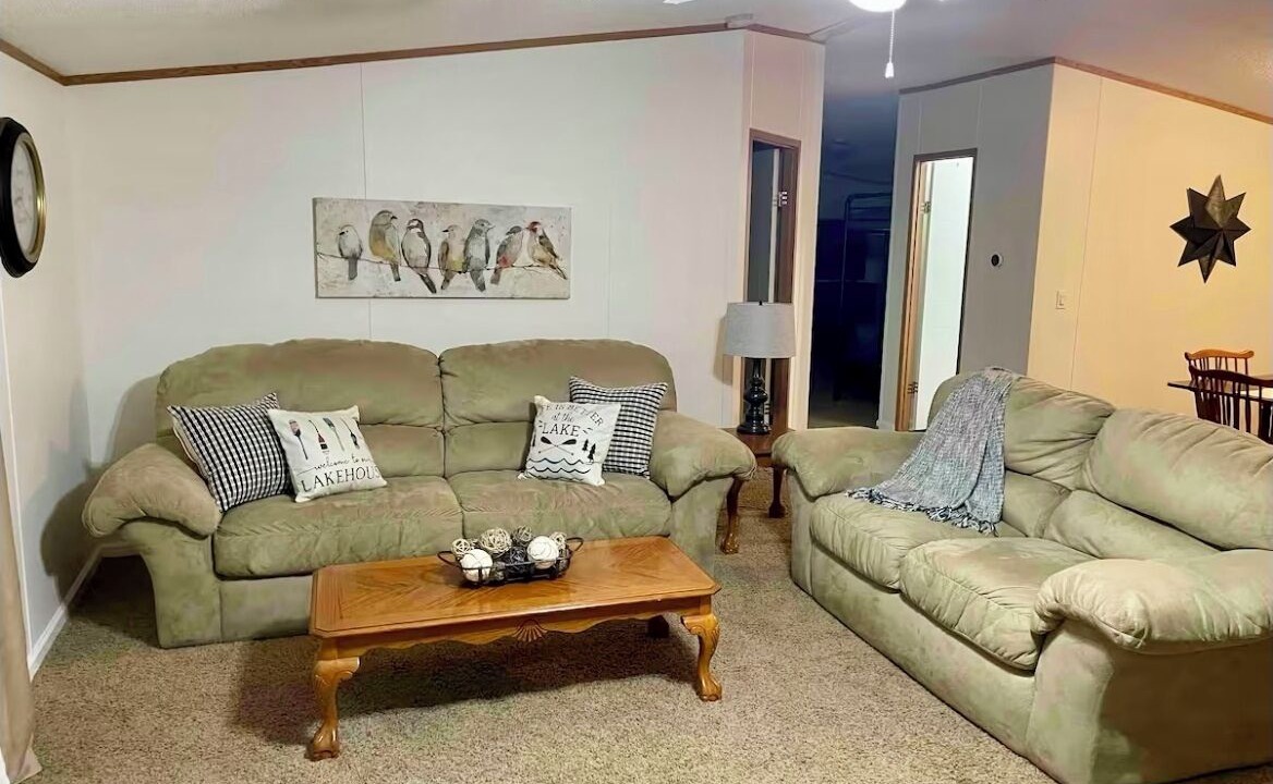 Photo of Livingroom in Gilbertsville