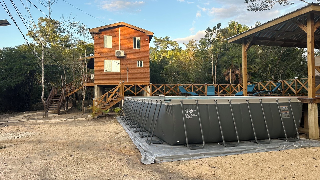 Photo of Outdoor in Burrell Boom