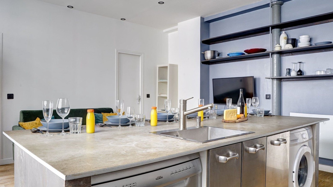 Photo of Kitchen in Quartier Saint-Ambroise