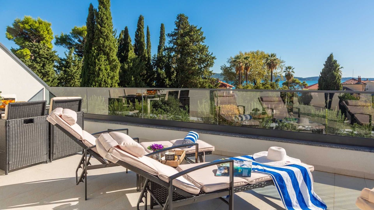 Photo of Patio Balcony in Kastel Gomilica