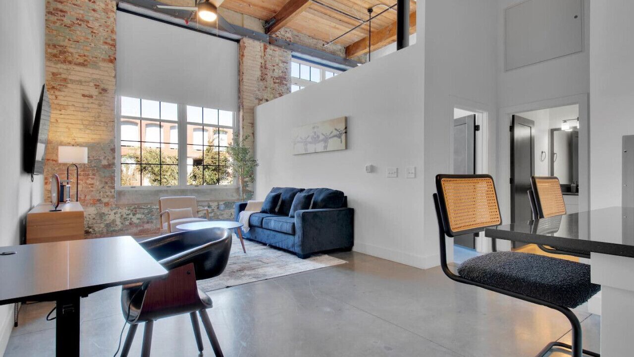 Photo of Livingroom in Judson