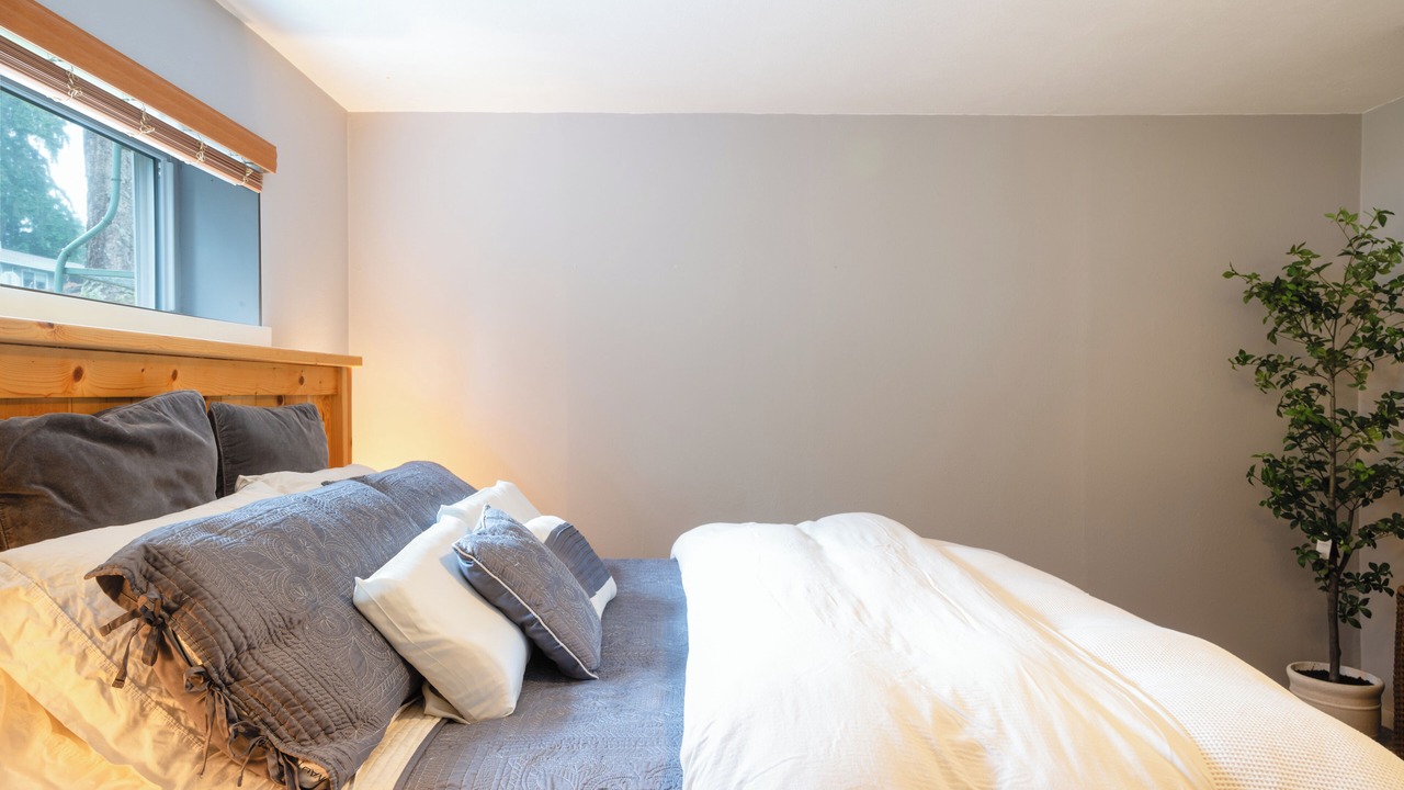 Photo of Bedroom in North Creek