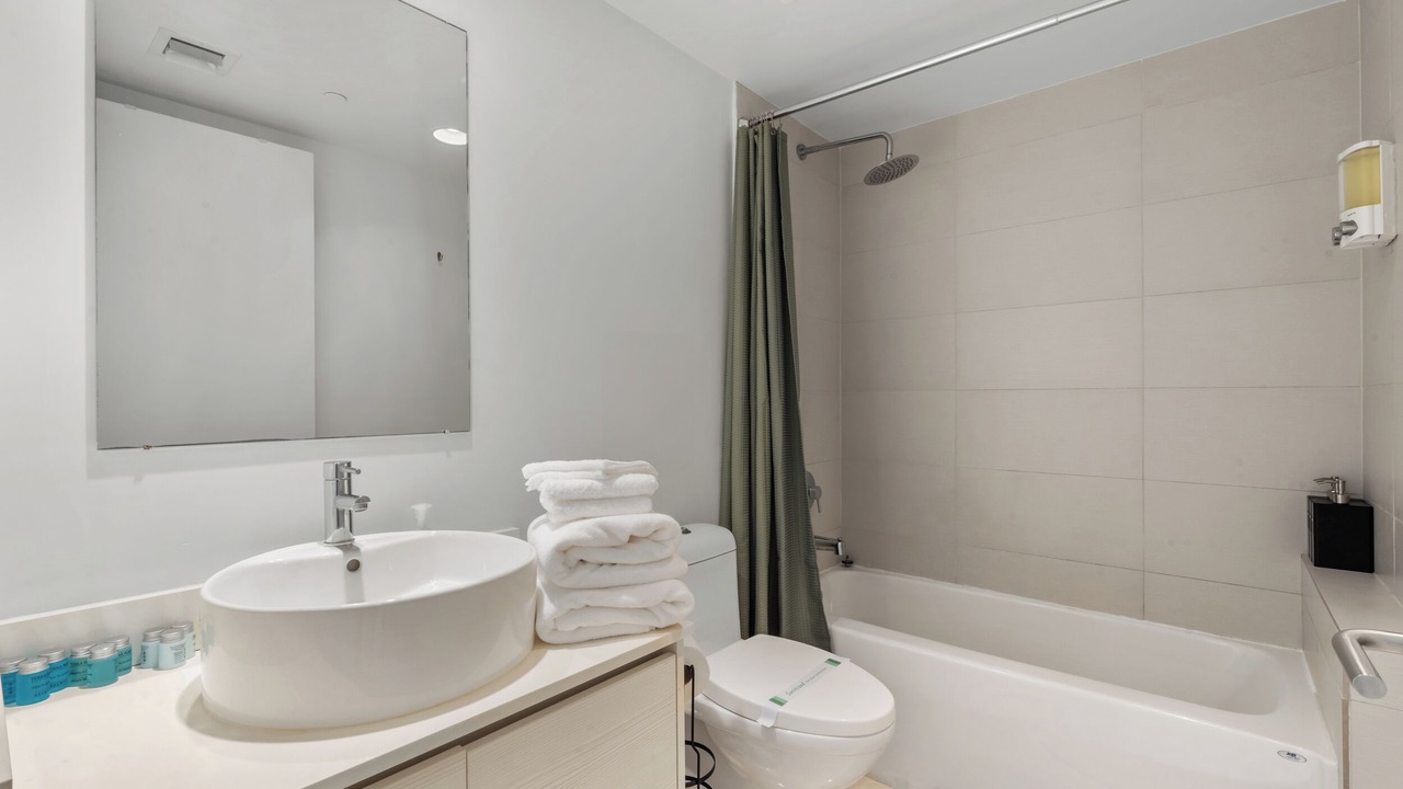 Photo of Bathroom in Hallandale Beach