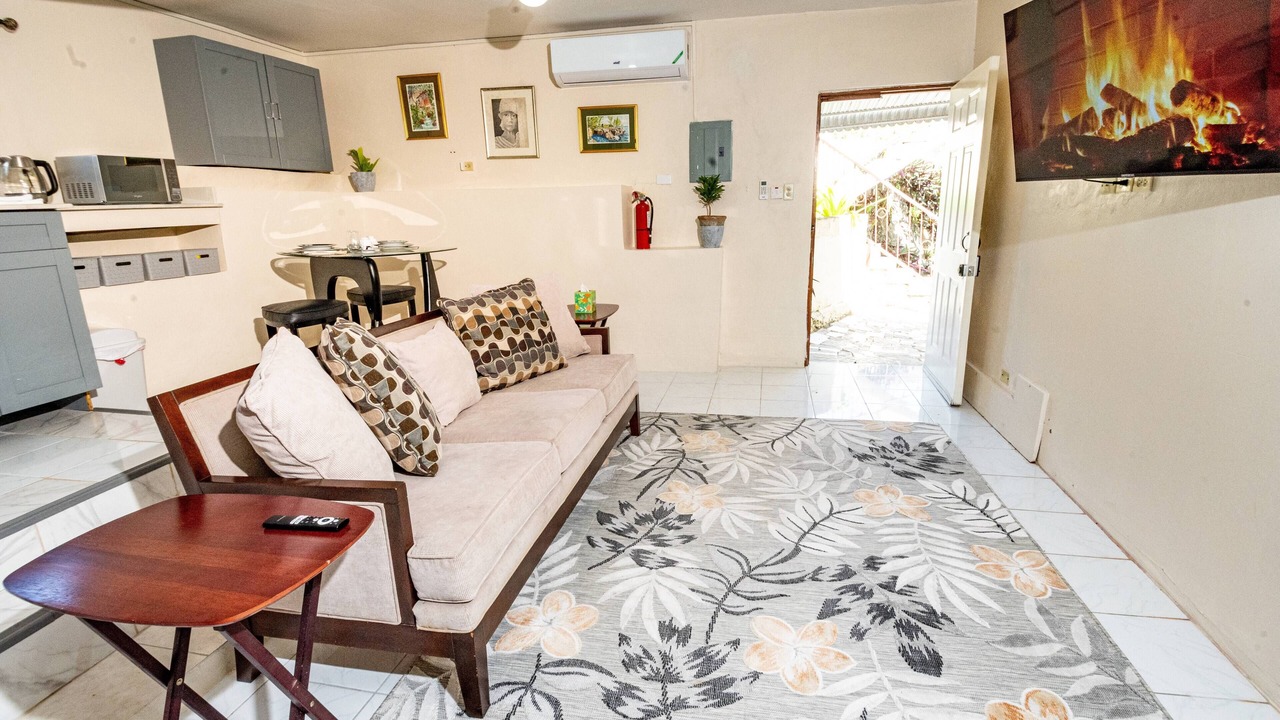 Photo of Livingroom in Albion