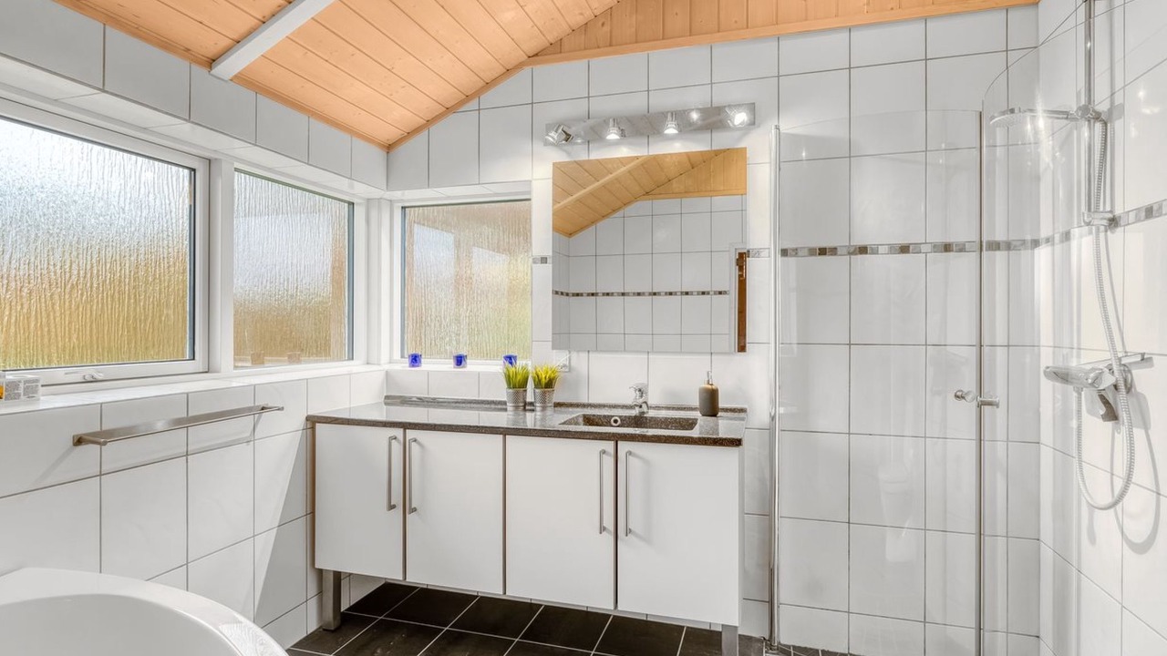 Photo of Bathroom in Ronbjerg