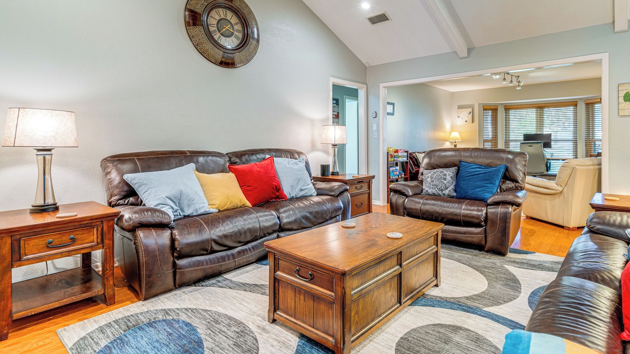 Photo of Bedroom in McNeil