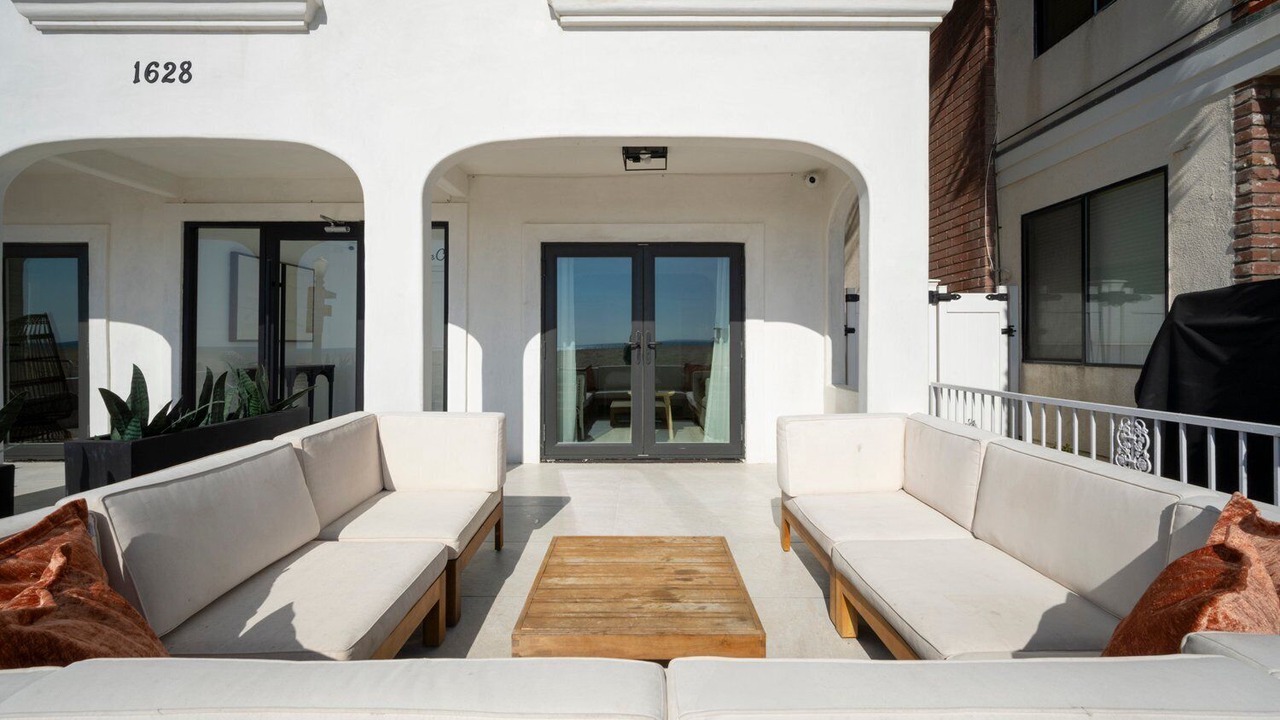Photo of Patio Balcony in Newport Beach
