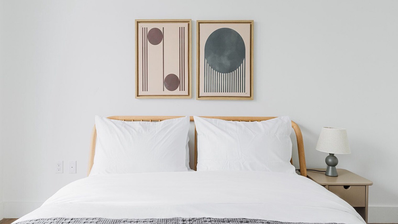 Photo of Bedroom in Hunters Point