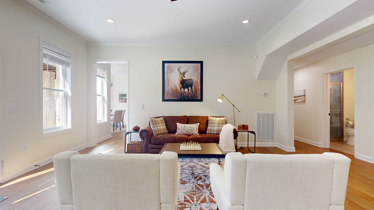 Photo of Livingroom in Adairsville