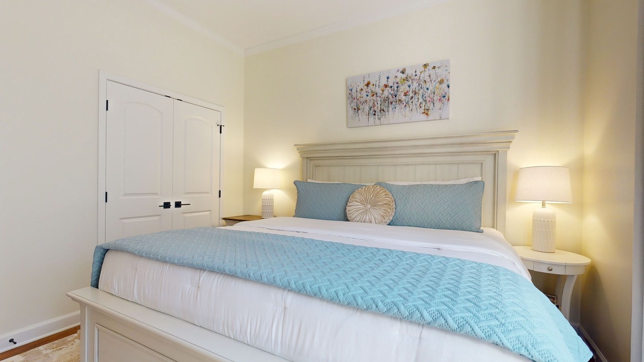 Photo of Bedroom in Adairsville