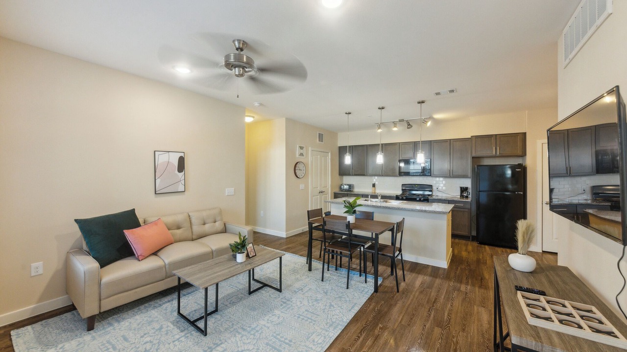 Photo of Livingroom in Southeast Houston